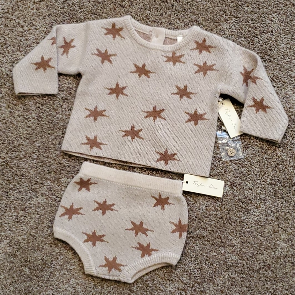 NWT {Rylee + Cru} Starlight North 2 piece Sweater & Bloomers Set